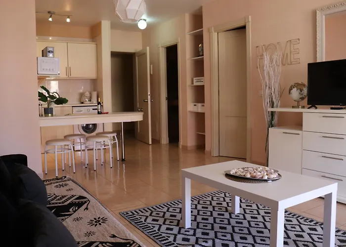 Estupendo Puerto de Santiago (Tenerife)