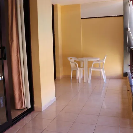 Estupendo Apartment
